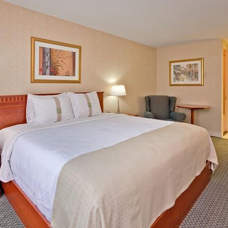 Holiday Inn Montreal Midtown Habitación foto
